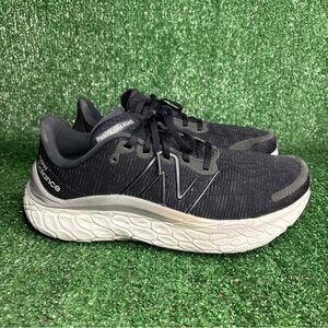 New Balance Black and White Sneakers